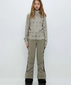 8848 Altitude Juniors' 8 Star Sweat Lt Beige