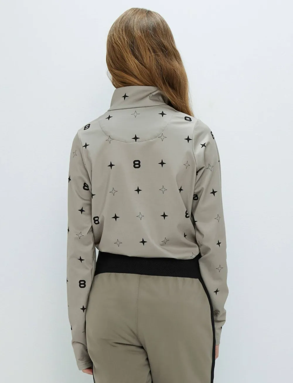 8848 Altitude Juniors' 8 Star Sweat Lt Beige