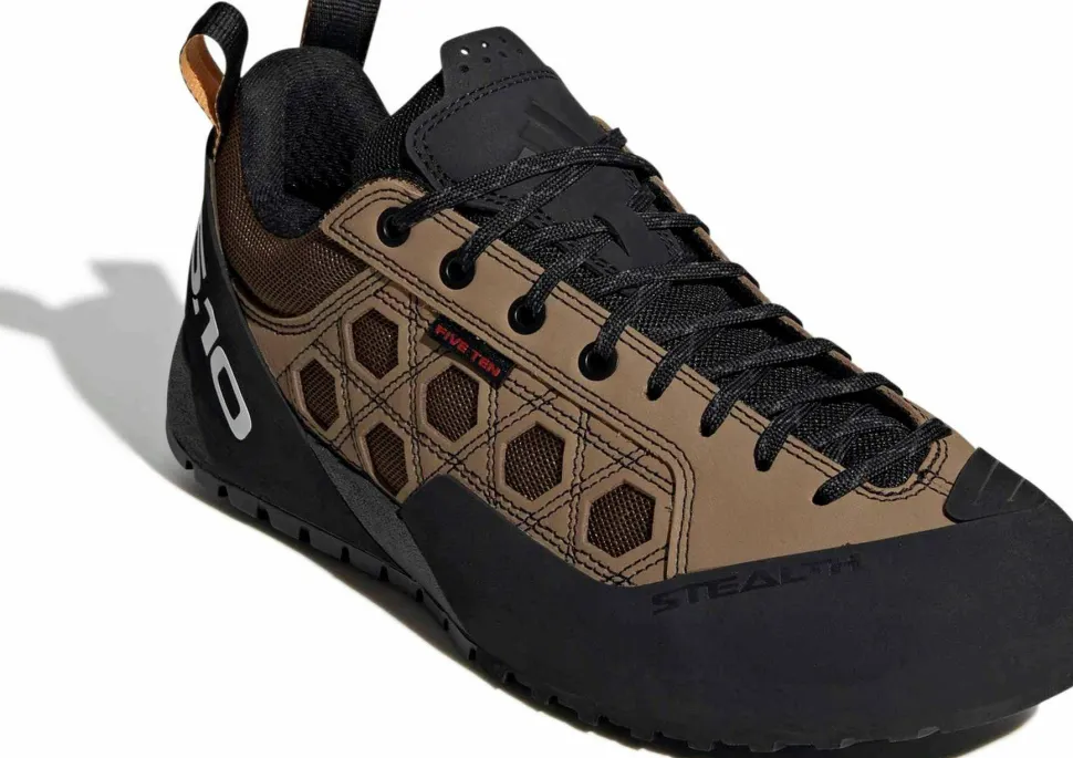 Adidas Men’s Guide Tennie Cardboard / Cloud White / Core Black
