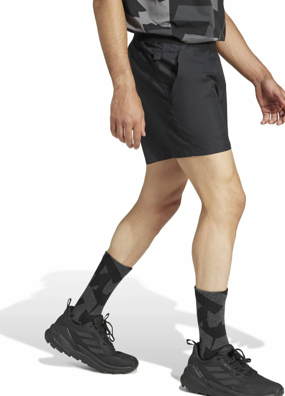 New Men's Terrex Multi Short Herrshorts