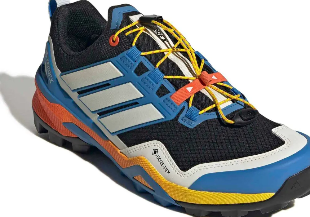 Adidas Men's Terrex Skychaser GORE-TEX Core black/Ray blue/Core black