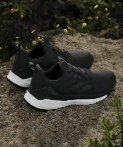 Adidas Women's Terrex Free Hiker 2.0 Low GORE-TEX Hiking Shoes Core Black/Core Black/Grey Four Hot