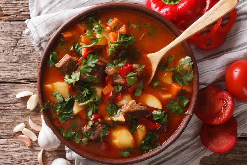 Adventure Menu Goulash Soup (Large Portion) Nocolour Hot
