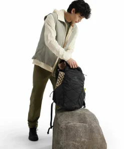 Arc'teryx Men's Atom Vest Habitat
