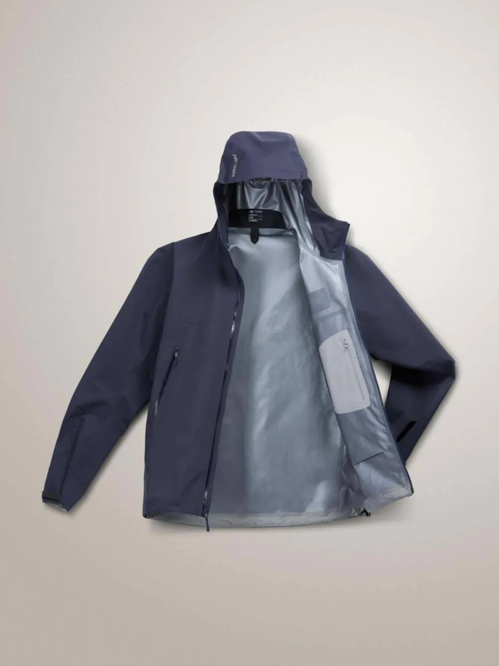 Arc'teryx Men's Beta Jacket Black Sapphire Clearance