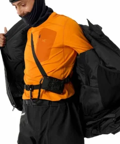 Arc'teryx Men's Rho Lt Crew Neck Blaze Hot