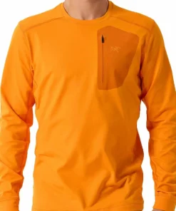 Arc'teryx Men's Rho Lt Crew Neck Blaze Hot