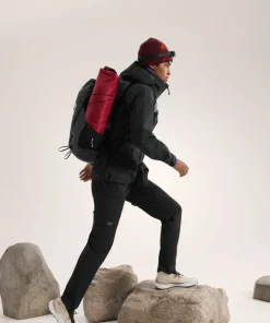 Arc'teryx Women's Beta AR Jacket Black