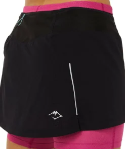 Asics Women's Fujitrail Skort Performance Black/Fuchsia Red