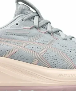 Outlet Women's GEL-Cumulus 28 Löparskor Dam