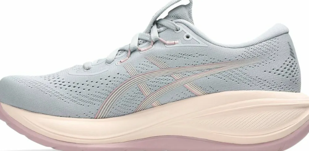 Outlet Women's GEL-Cumulus 28 Löparskor Dam