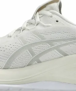Online Women's GEL-Cumulus 28 Träning