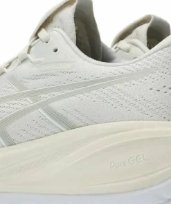 Online Women's GEL-Cumulus 28 Träning