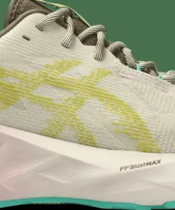 Asics Women's Novablast 5 TR Light Dust/Cacti Best