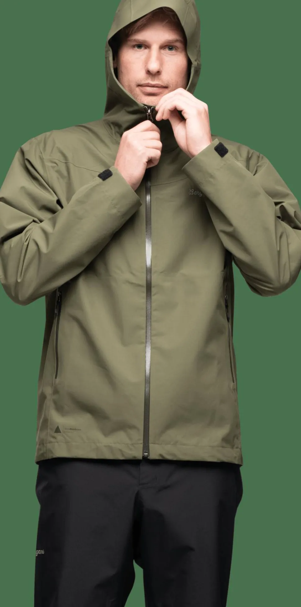Bergans Men's Essentials 2.5l Shell Jacket Dark Green Mud