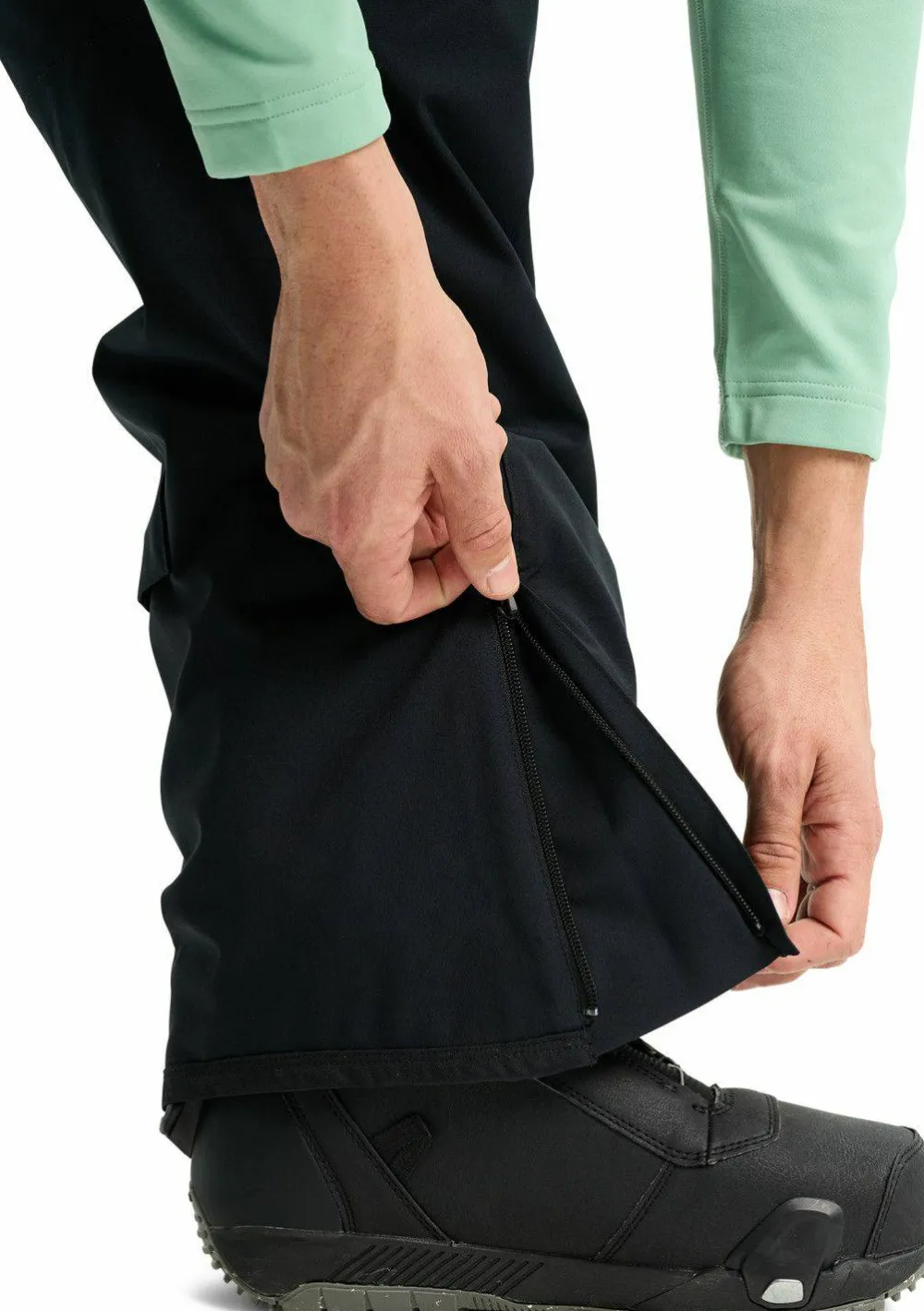 Outlet Men's Reserve 2L Bib Pants Snowboarding