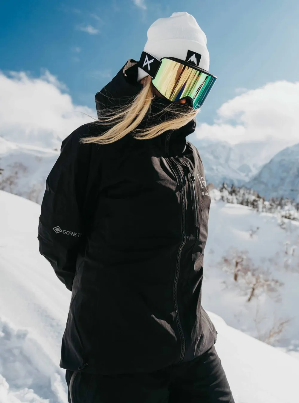 New Women's Ak Gore Upshift Jacket Damjackor