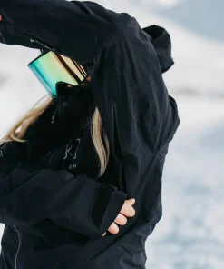 New Women's Ak Gore Upshift Jacket Damjackor