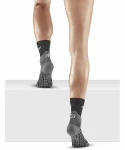 CEP Women's Hiking Light Merino Mid Cut Compression Socks Black Clearance