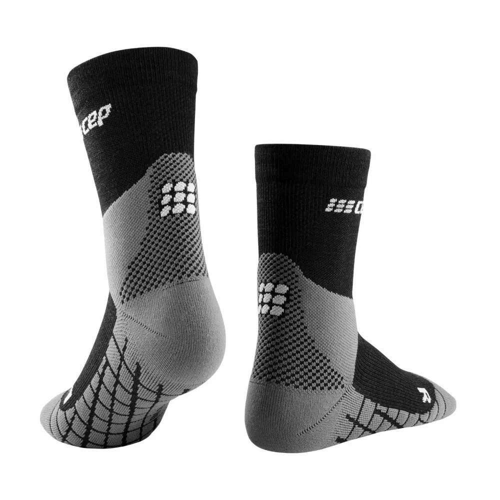 CEP Women's Hiking Light Merino Mid Cut Compression Socks Black Clearance