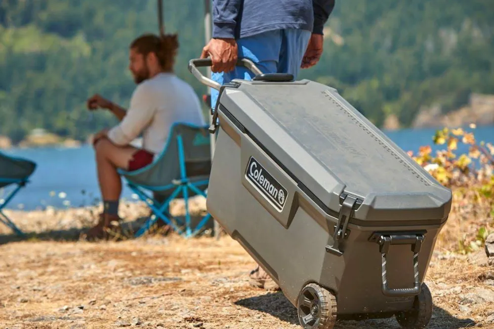 Coleman Convoy 100qt Wheeled Grey Best