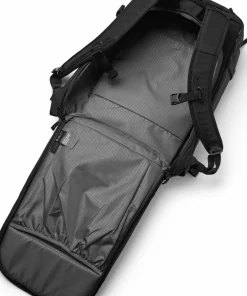 Db Backcountry Backpack 25L Black Out