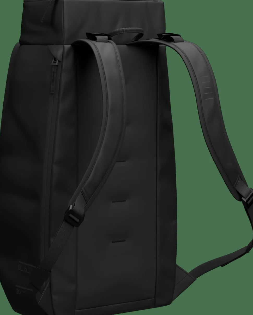 Db Hugger Backpack 30L Black Out