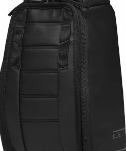 Db Hugger Washbag Black Out