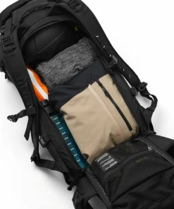 Db Snow Pro Backpack 32L Black Out
