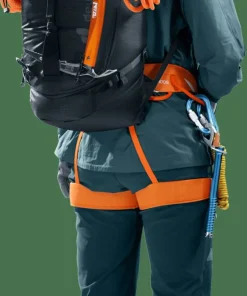 Deuter Guide 32+6 SL Black