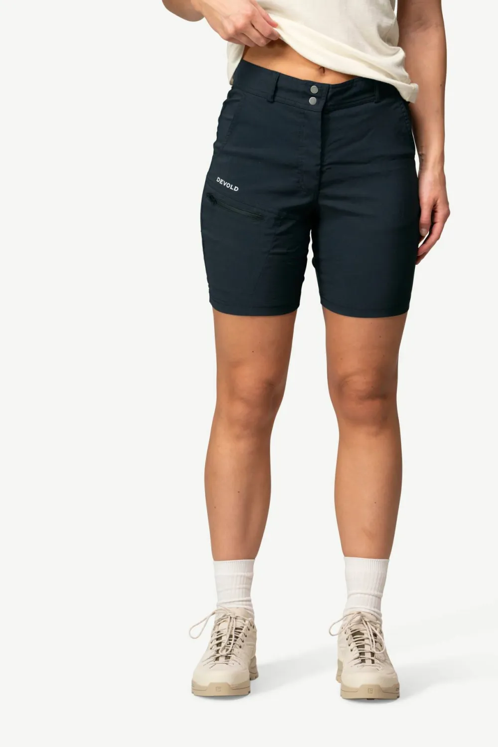 Best Women's Herøy Shorts Caviar Damshorts
