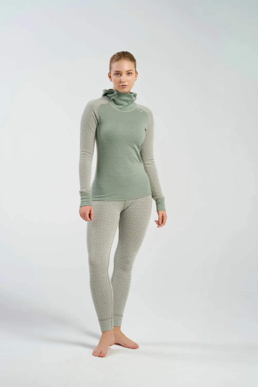 Devold Women's Kvitegga Merino 230 Hoodie RAW WHITE New