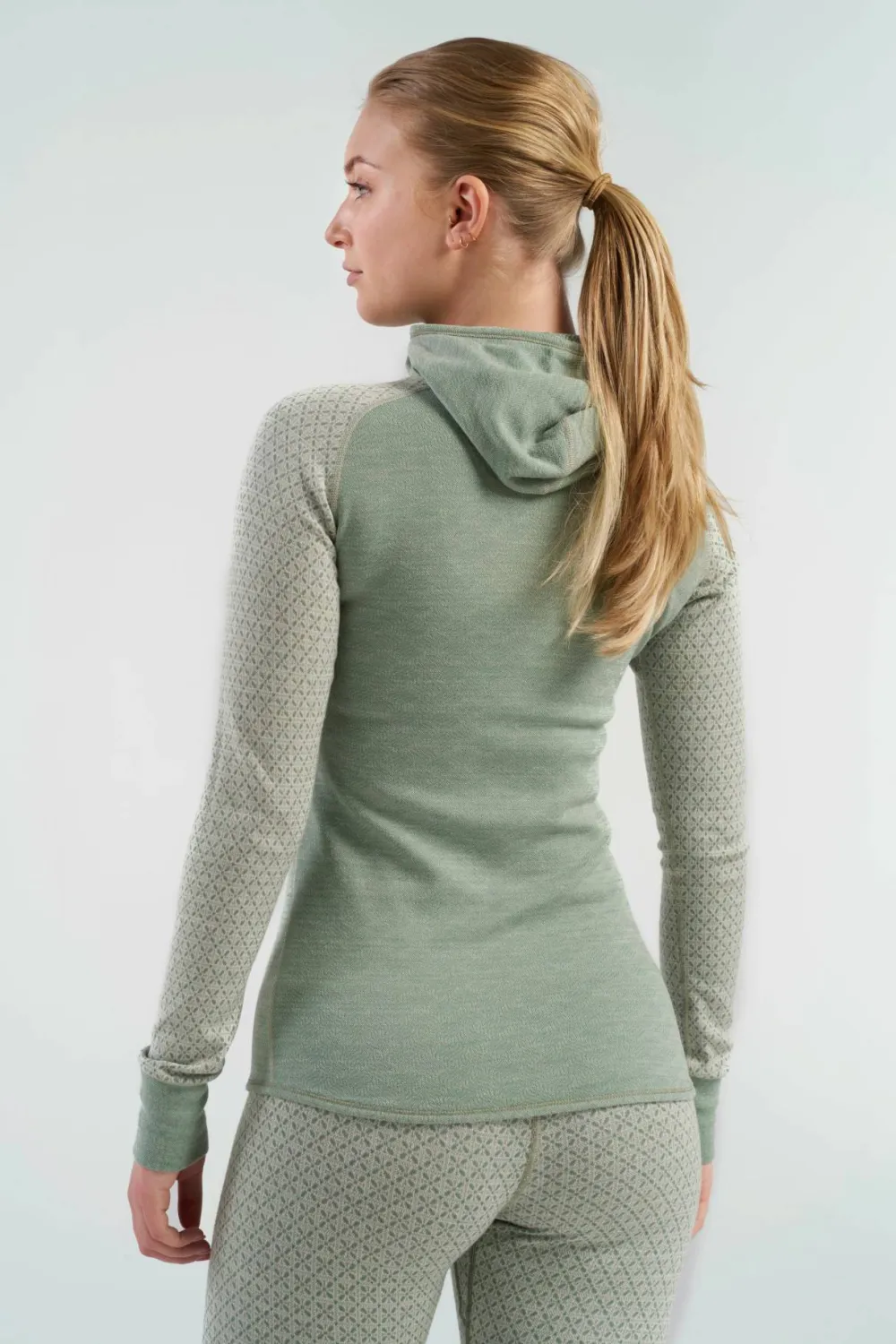 Devold Women's Kvitegga Merino 230 Hoodie RAW WHITE New