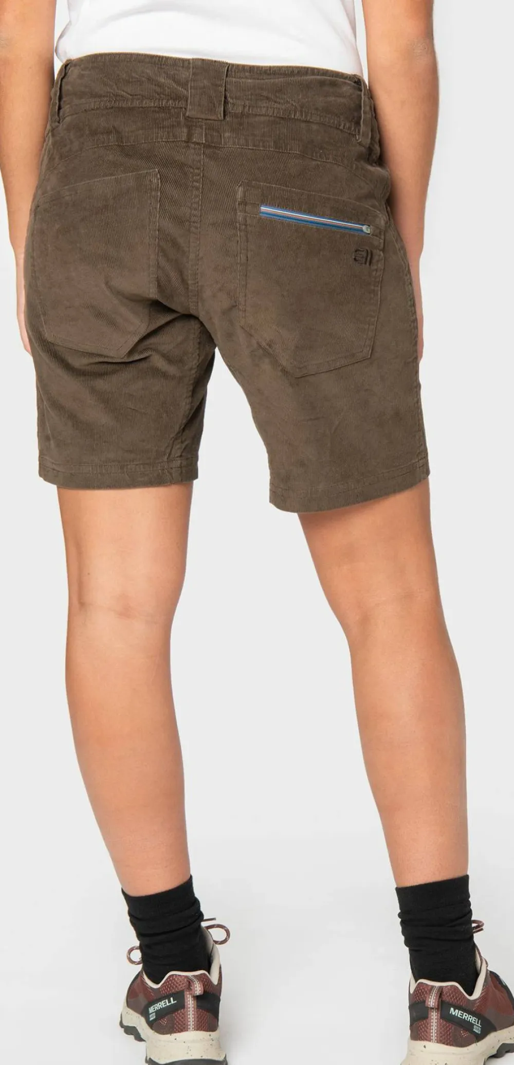 Elevenate Women's Après Cord Shorts Shiitake Brown Discount