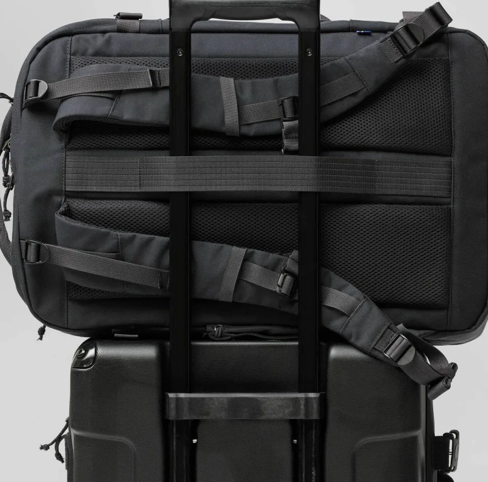 Fjällräven Färden Carry-On Pack Coal Black