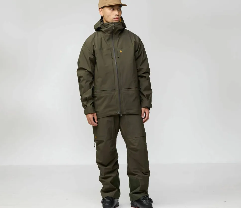 Fjällräven Men's Bergtagen GORE-TEX Touring Jacket Deep Forest