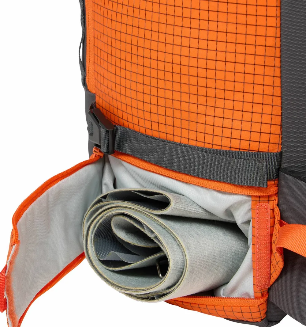 Haglöfs L.I.M Touring Pro 40 Magnetite/Blaze Orange