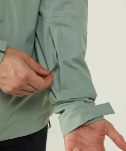 Haglöfs Men's Astral GORE-TEX II Jacket Dew Green Sale