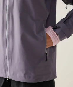 Haglöfs Women's L.I.M Airak GORE-TEX Jacket Purple Fog Clearance