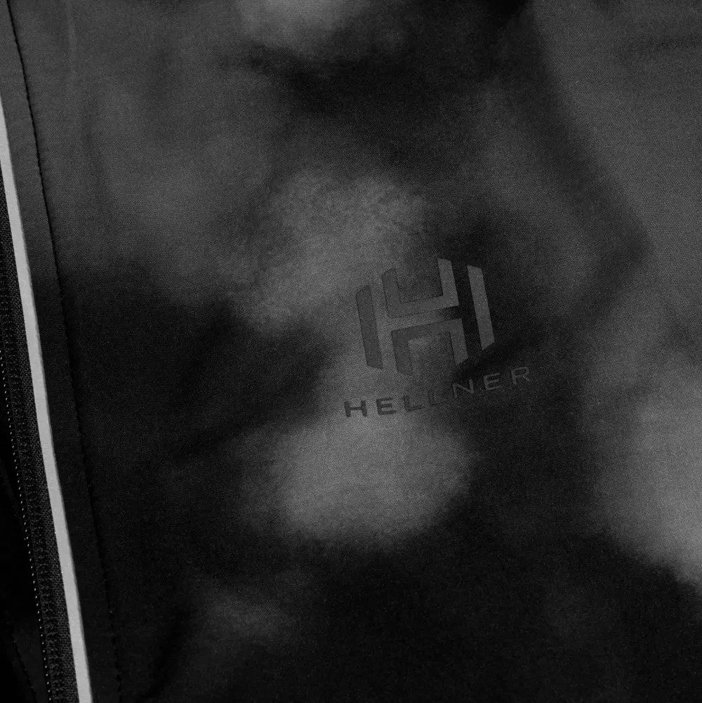 Outlet Men's Harrå Hybrid Jacket 2.0 Träningskläder Herr|Herrjackor