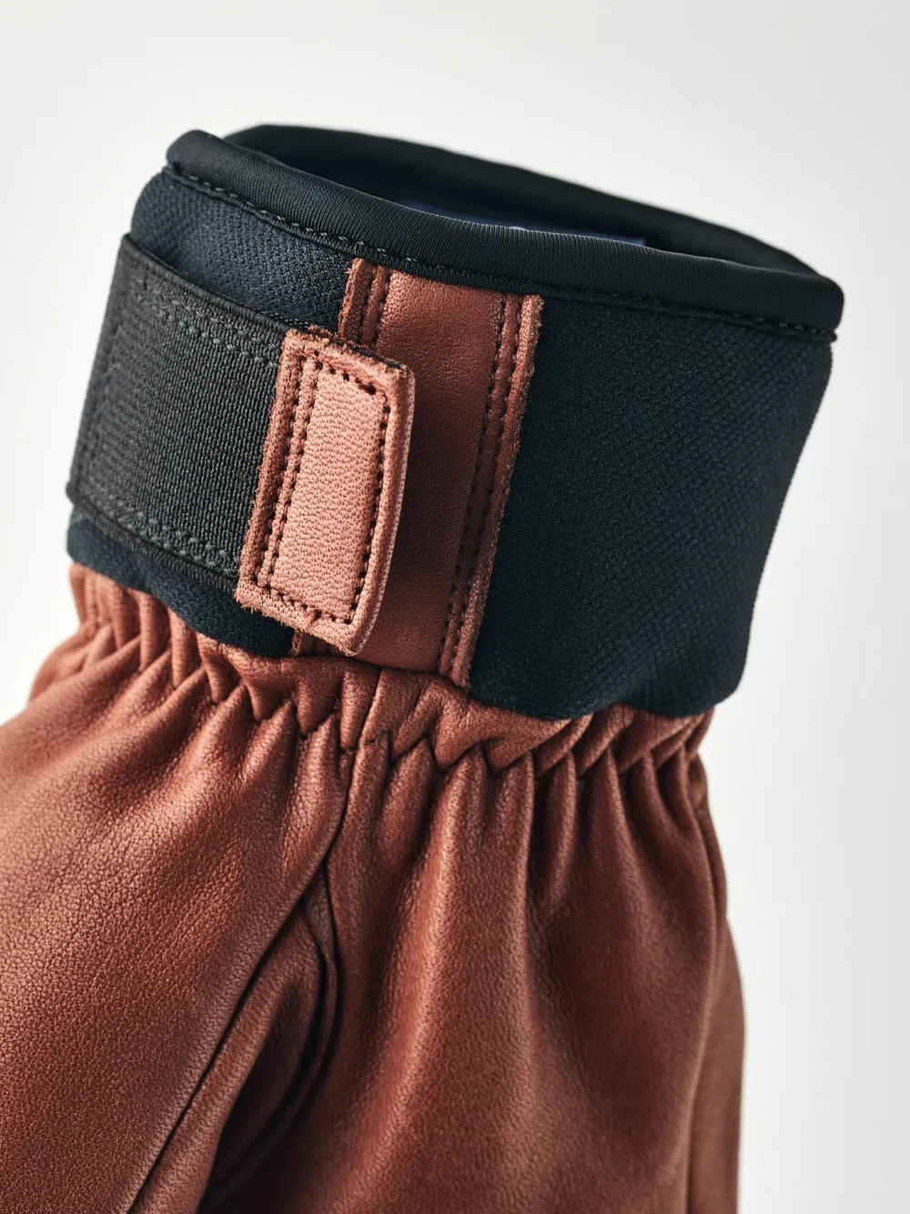 Hestra Omni - 5 Finger Brown Online