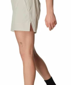 Houdini Women's Pace Light Shorts Greenish Gray Hot
