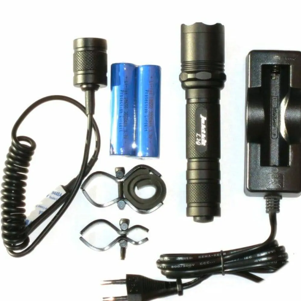 New Hunting Flashlight L2 G/W Jakt