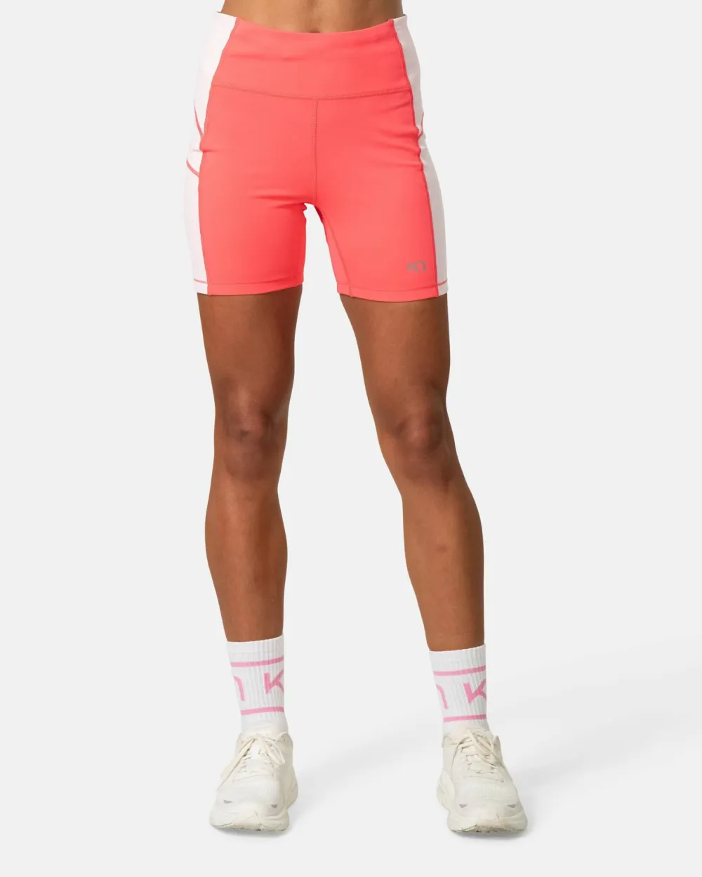 Kari Traa Women's Linnea Shorts Light Red