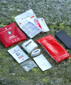 Lifesystems First Aid Light & Dry Nano Nocolour Rød Best