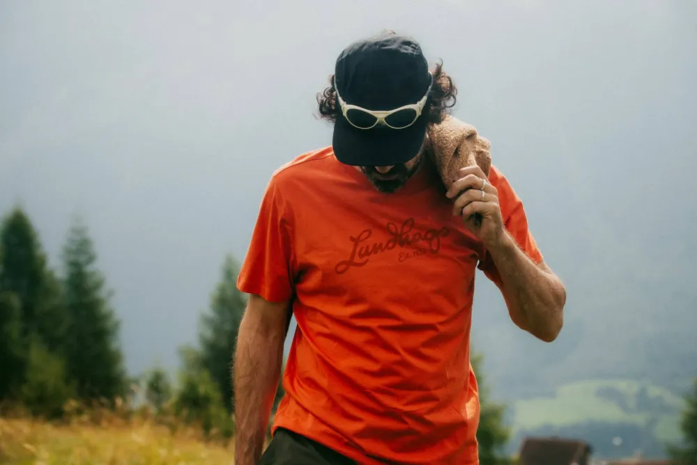 Hot Men's Järpen Logo T-Shirt Herrtröjor & Skjortor