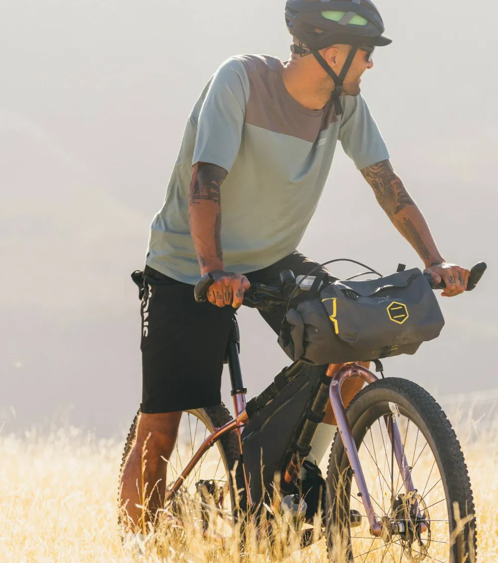 Mons Royale Men's Diversion Merino Trail Shorts Black Sale