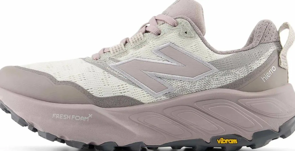 New Balance Women's Freshfoam Hierro V9 Sea Salt / Truffle Salt