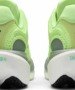 Online Women's Infinion 1080 V15 Löpning