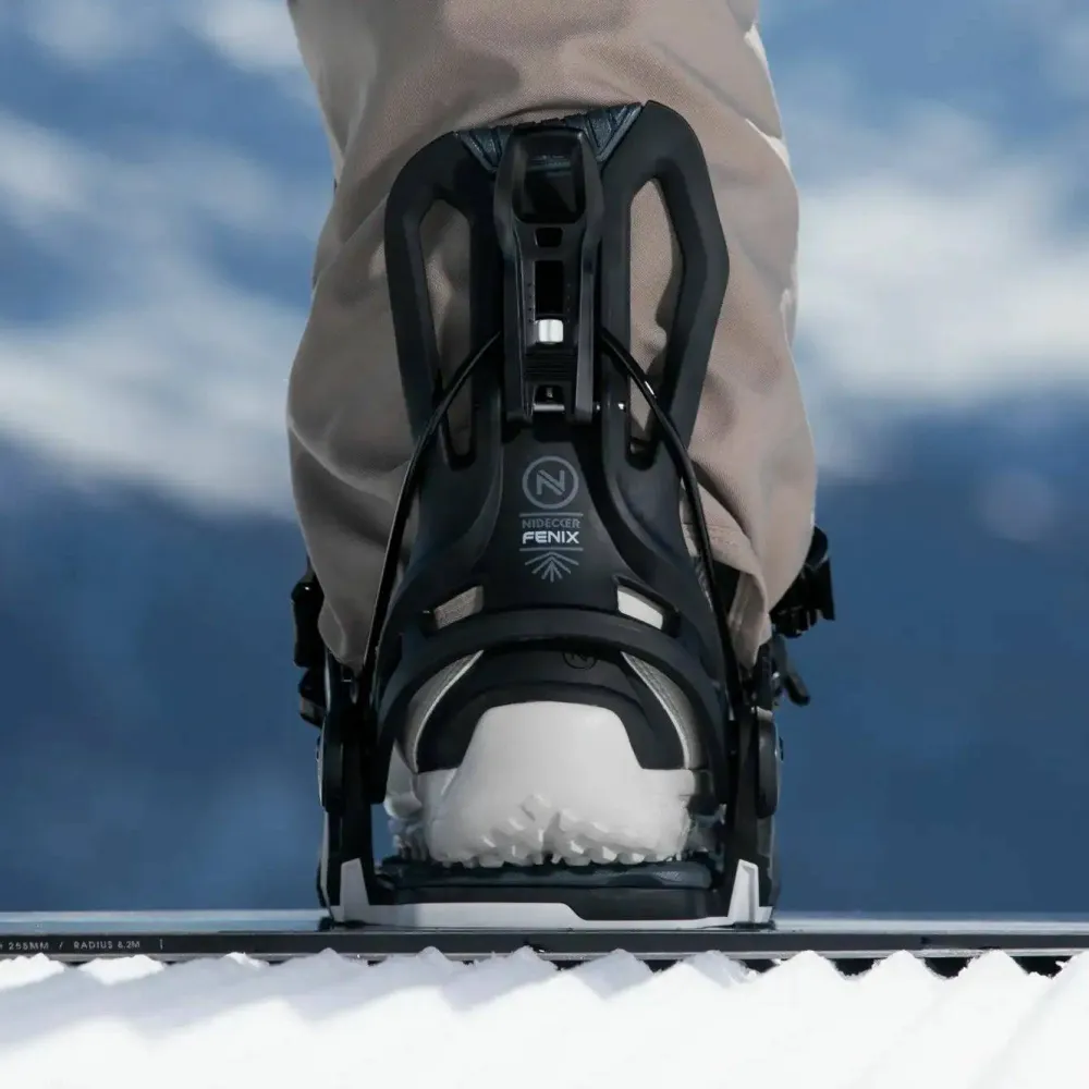 Outlet Flow Fenix Snowboard